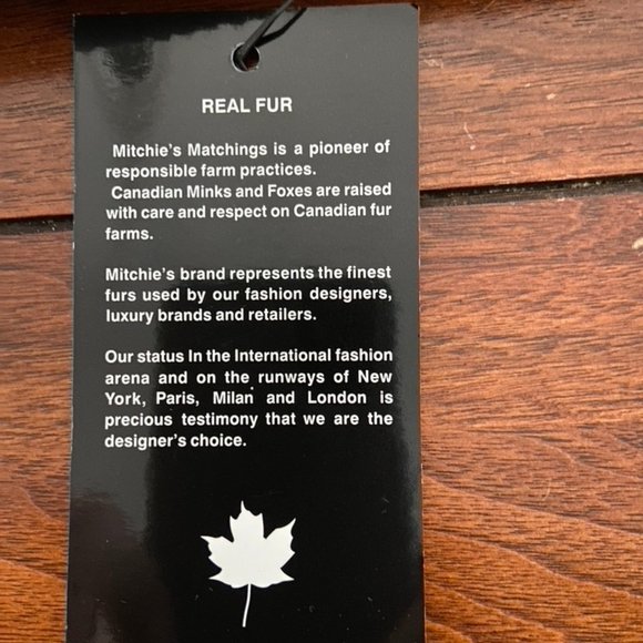 Mitchies Matchings Knit Slouch Fox Pom Beanie with Crystal Skull NWT - Picture 4 of 5